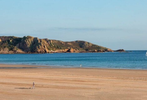 st-brealdes-bay